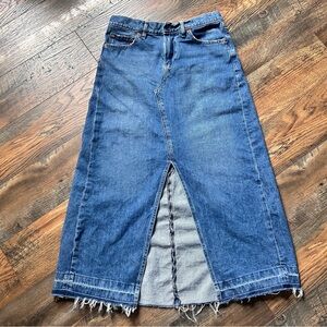 ~*~ Gap Denim Maxi Skirt 29 Petite ~*~